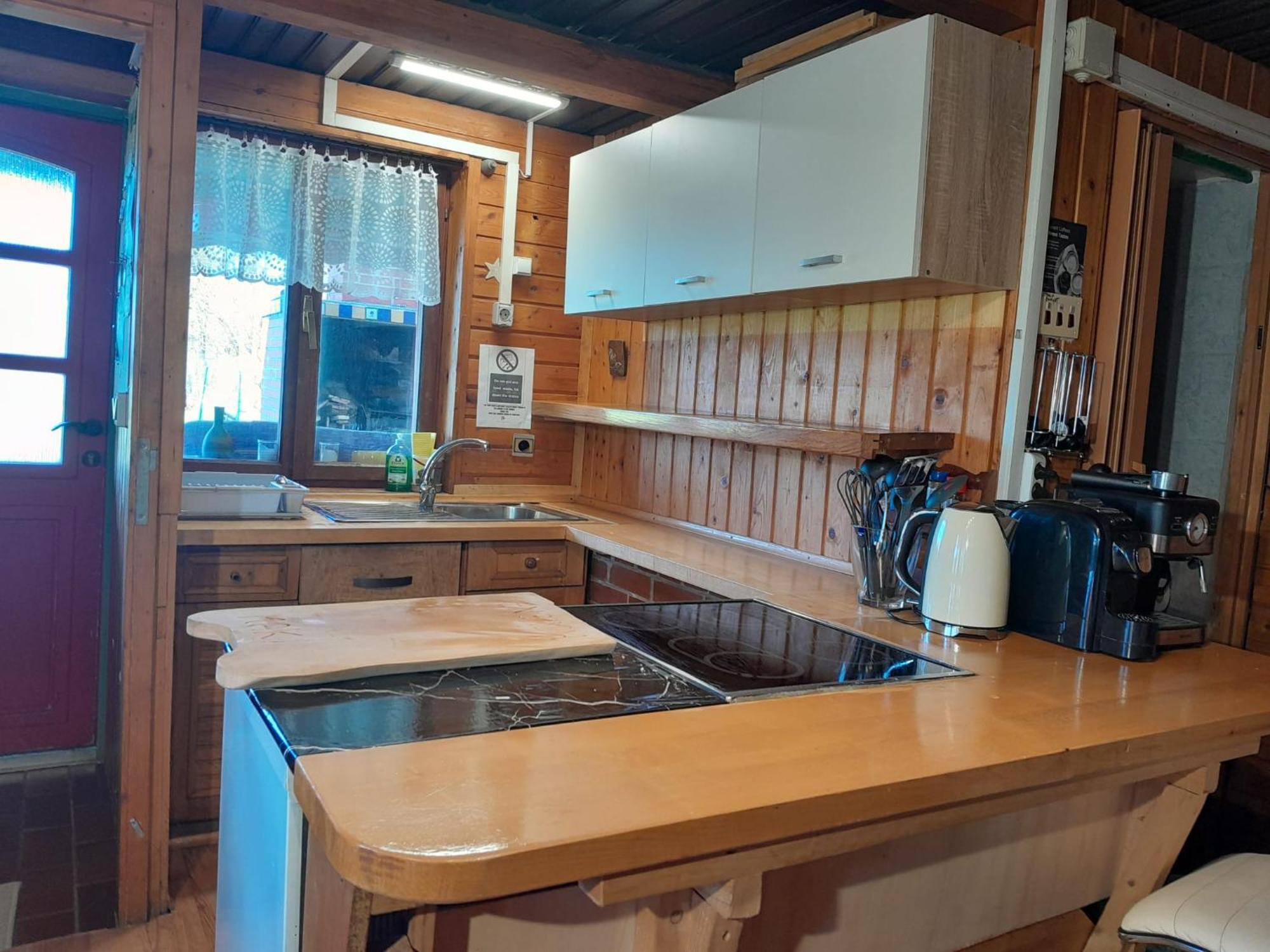 Villa Fairytale Wooden House By Ljubljana à Grosuplje Extérieur photo