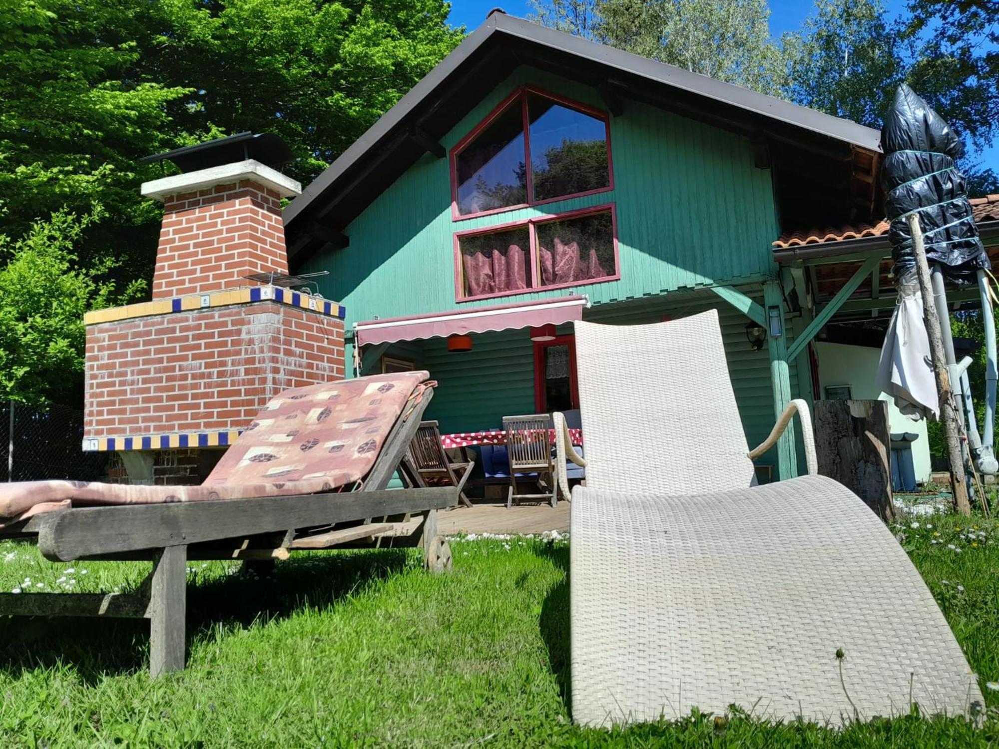 Villa Fairytale Wooden House By Ljubljana à Grosuplje Extérieur photo